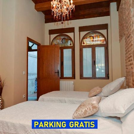 Apartamentos La Casa Del Grial Toledo Eksteriør billede