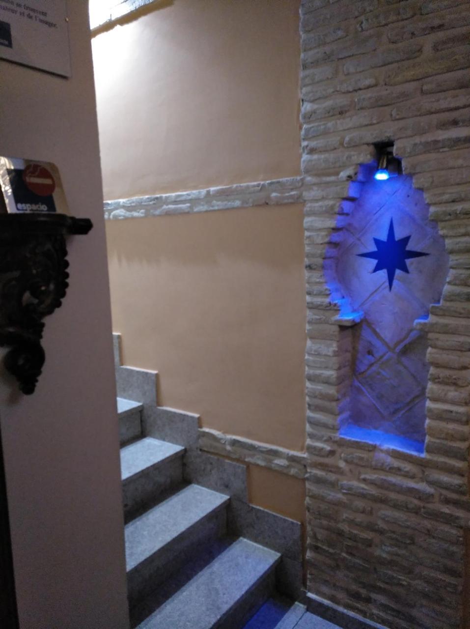 Apartamentos La Casa Del Grial Toledo Eksteriør billede